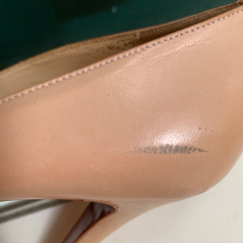 Christian Louboutin Nude Pumps - Picture 10 of 10